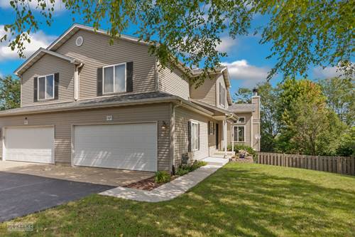 1820 Country Hills, Yorkville, IL 60560