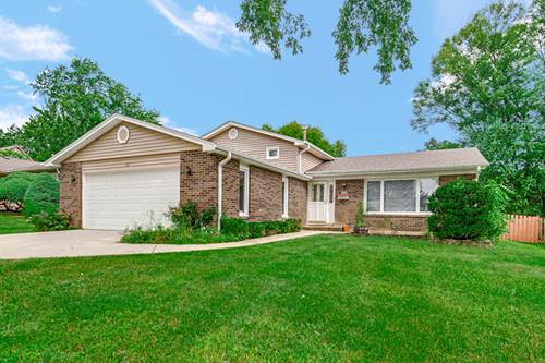 12 W Beech, Schaumburg, IL 60193