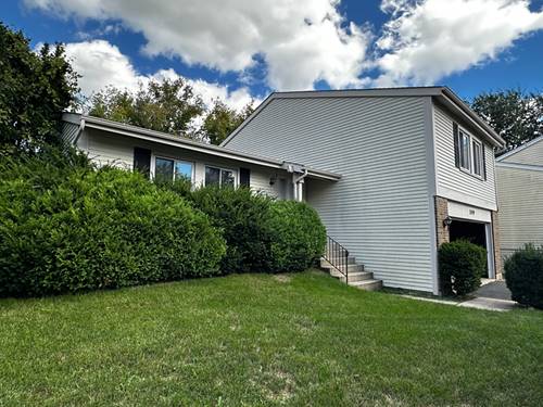 109 Green Meadow, Rolling Meadows, IL 60008