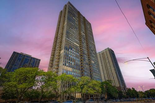 1660 N Lasalle Unit 307, Chicago, IL 60614