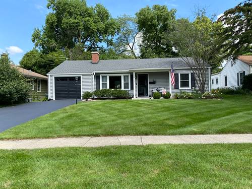 1913 E Liberty, Wheaton, IL 60187