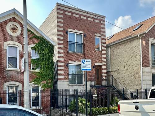 724 N Willard Unit 2, Chicago, IL 60642