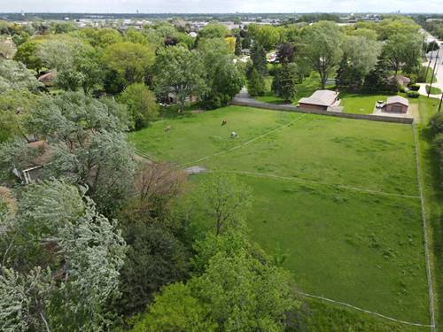 20W561 Army Trail, Addison, IL 60101
