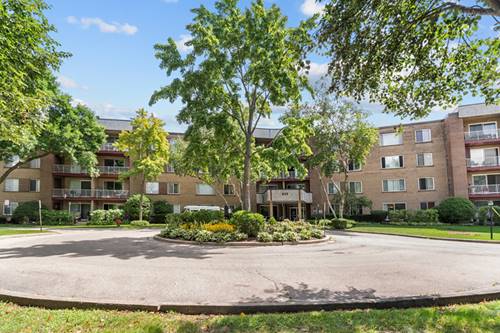945 E Kenilworth Unit 429, Palatine, IL 60074