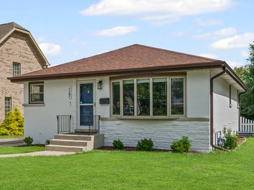127 Elm, Glenview, IL 60025
