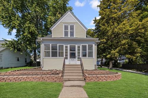 717 Edward, Sycamore, IL 60178