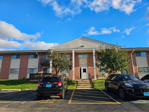 693 E Fullerton Unit 201, Glendale Heights, IL 60139