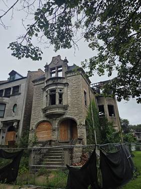 4550 S Michigan, Chicago, IL 60653