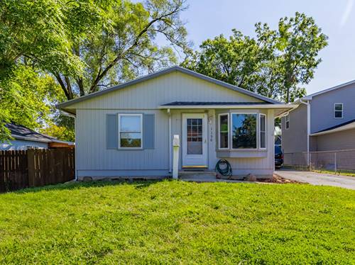 1150 Gates, Aurora, IL 60505