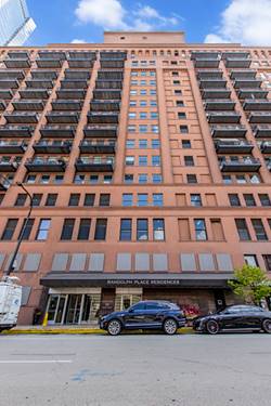 165 N Canal Unit 503, Chicago, IL 60606