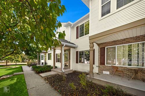 742 County Line Unit 742, Aurora, IL 60502