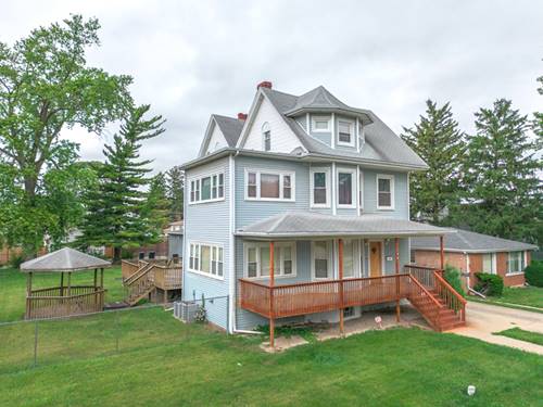 156 S 18th, Maywood, IL 60153
