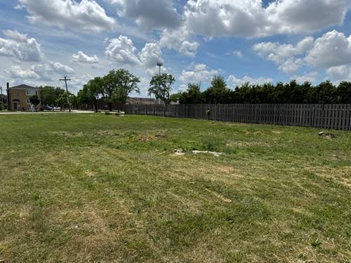 8268 W Lawrence, Norridge, IL 60706