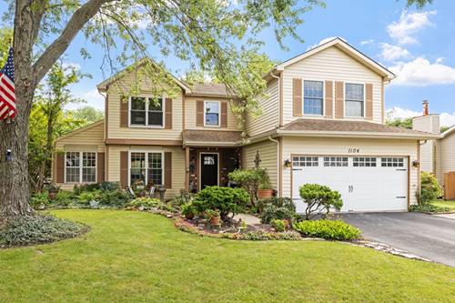 1104 Hyde Park, Naperville, IL 60565