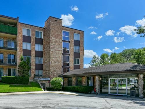 1103 S Hunt Club Unit 121, Mount Prospect, IL 60056