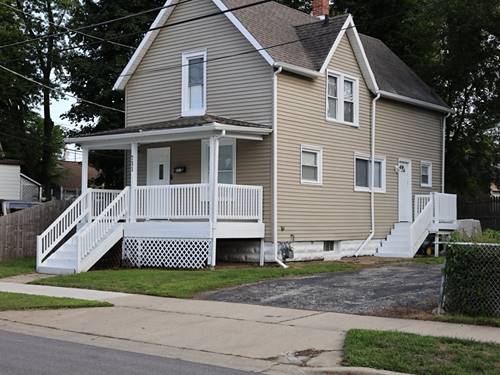 711 Franklin, Waukegan, IL 60085