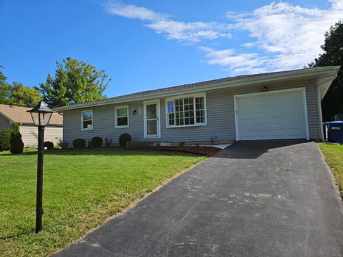 902 S 9th, St. Charles, IL 60174