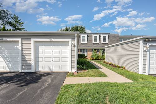 1352 Oxford, Roselle, IL 60172