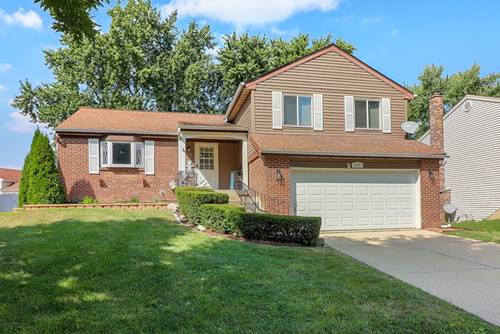 812 W Appletree, Bartlett, IL 60103