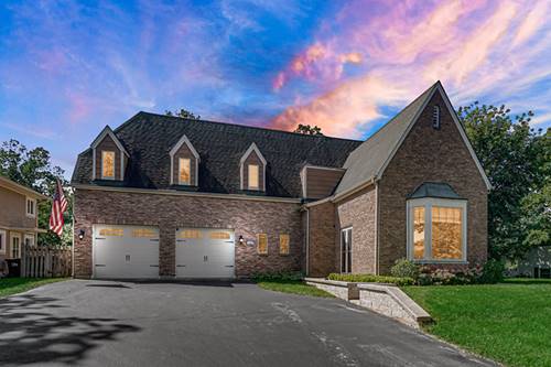 323 W Crystal Lake, Crystal Lake, IL 60014