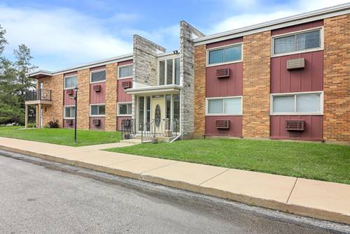 1313 S Rebecca Unit 106, Lombard, IL 60148