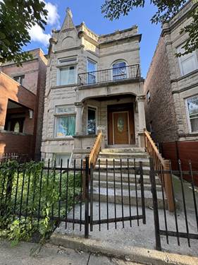 3831 W Jackson, Chicago, IL 60624