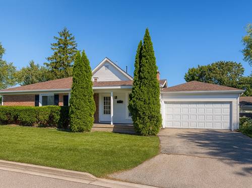 837 Wilcox, Mundelein, IL 60060