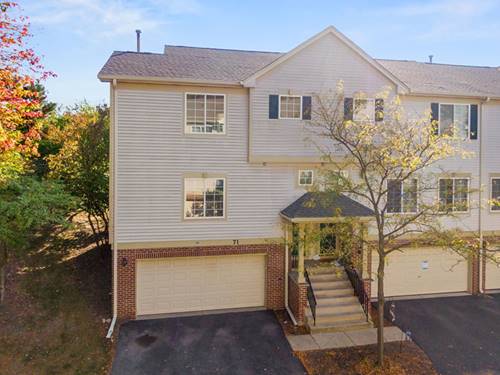 71 Monarch, Streamwood, IL 60107