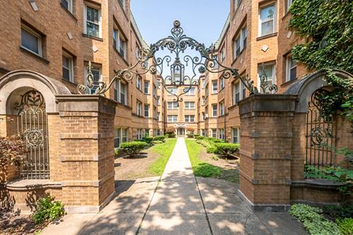 854 Washington Unit 3, Oak Park, IL 60302
