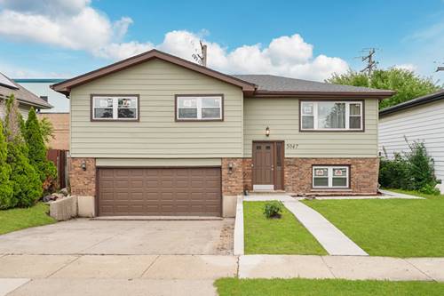 5047 Forster, Schiller Park, IL 60176