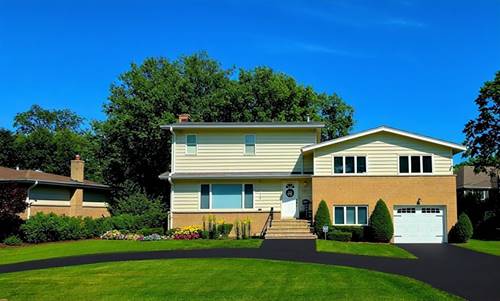 517 Appletree, Deerfield, IL 60015