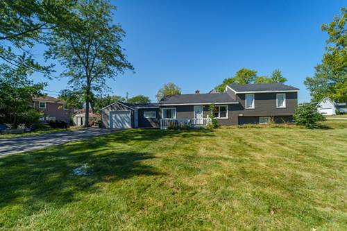 1019 Maple, Lake In The Hills, IL 60156