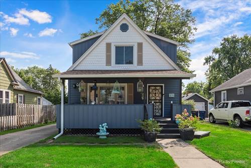 17 N Aldine, Elgin, IL 60123