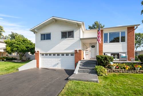 2605 Willow, Woodridge, IL 60517