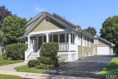 316 W Station, Barrington, IL 60010