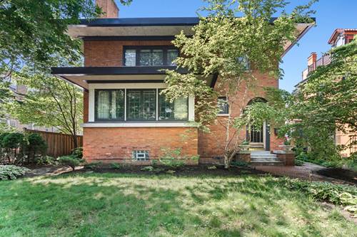 4538 N Malden, Chicago, IL 60640