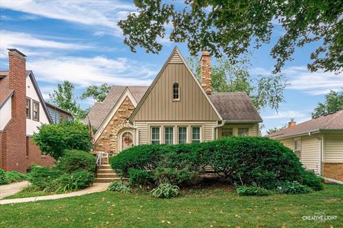 208 Ingleside, Aurora, IL 60506