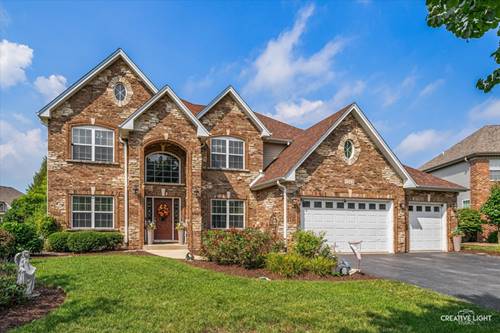 1242 Deerpath, Yorkville, IL 60560