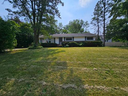 1004 Jenkisson, Lake Bluff, IL 60044