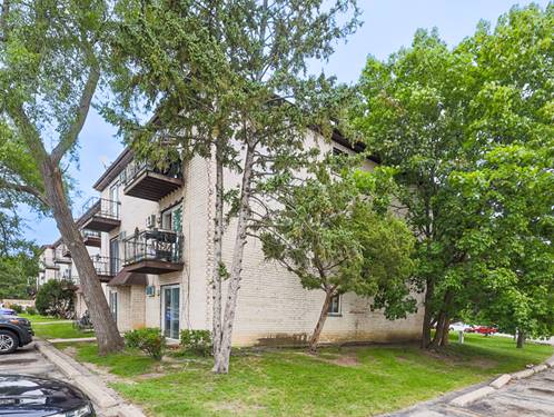 2425 Randall Unit 1A, Arlington Heights, IL 60004