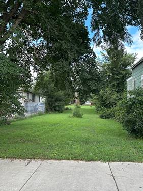 13431 S Houston, Chicago, IL 60633