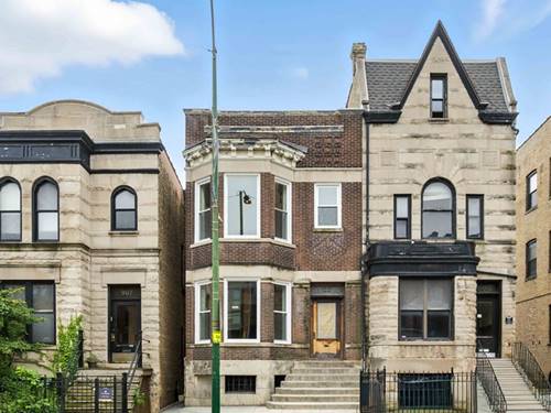 909 W Addison Unit 2, Chicago, IL 60613