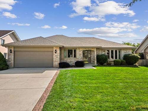 8025 Chesterton, Woodridge, IL 60517
