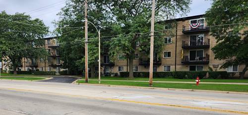 2424 E Oakton Unit 3C, Arlington Heights, IL 60004