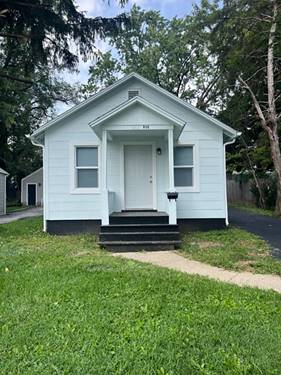 950 Harriet, Aurora, IL 60505