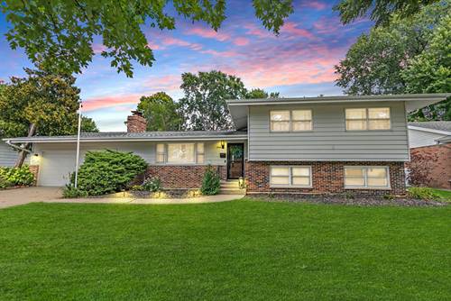 1208 Stafford, Dekalb, IL 60115