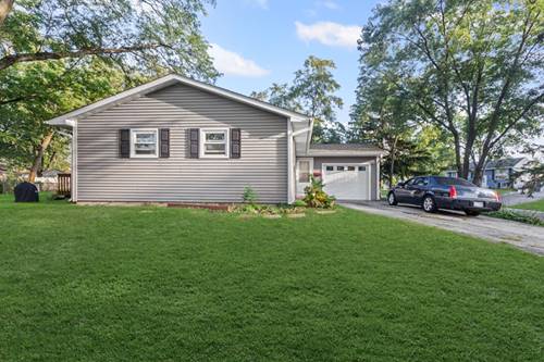 7664 Willow, Woodridge, IL 60517