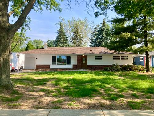 808 Bridle, Wheaton, IL 60187