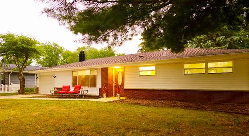808 Bridle, Wheaton, IL 60187