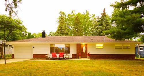 808 Bridle, Wheaton, IL 60187